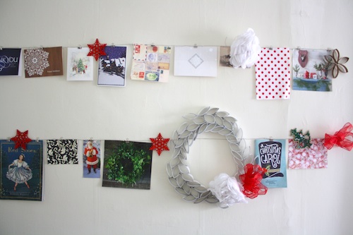 DIY Hanging Collage: Christmas Style